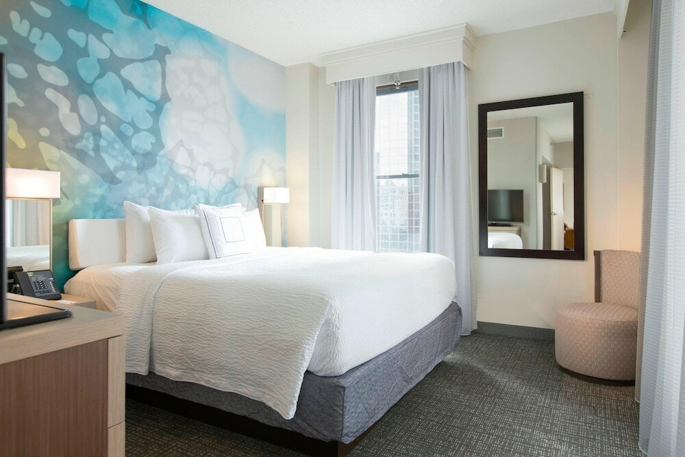 Фото Courtyard by Marriott Nashville Downtown