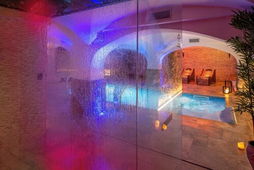 Внешний вид отеля Hotel GHT Neptuno Tossa & VENUS SPA в Тосса-де-Маре, фото 4