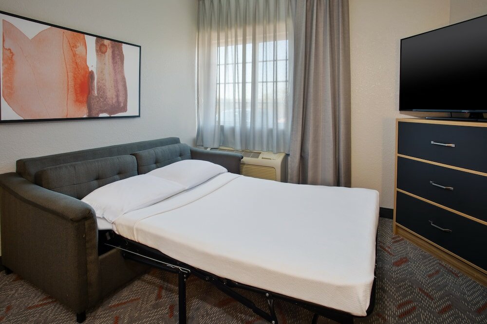 Фото Candlewood Suites Kenosha, an Ihg Hotel