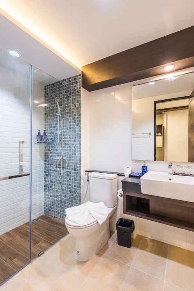 Фото River Front Krabi Hotel