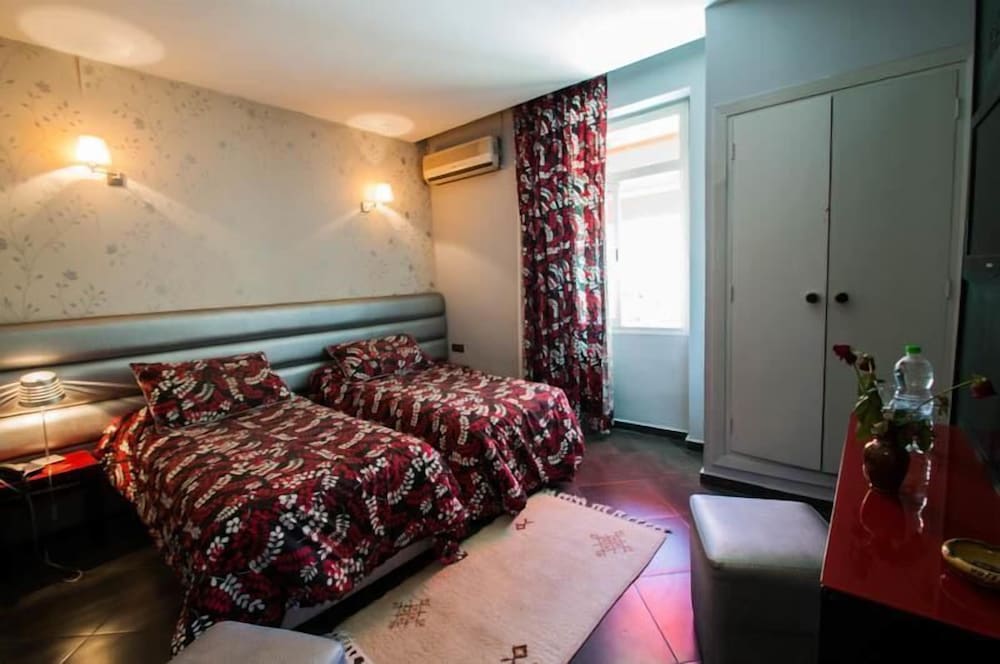 Фото Hotel De La Paix