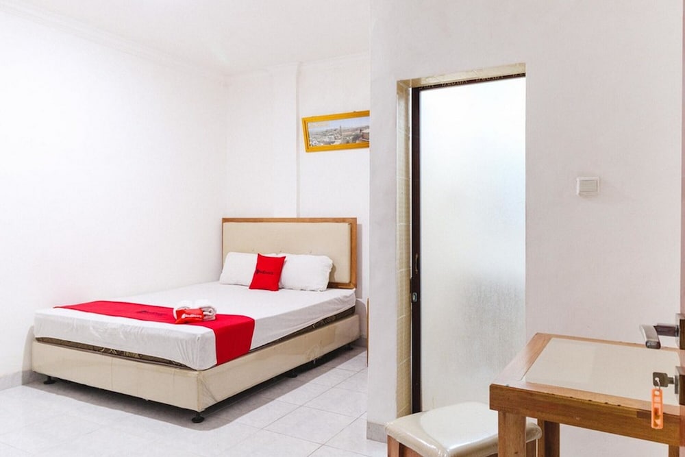 Фото RedDoorz @ Jalan Mojopahit Medan