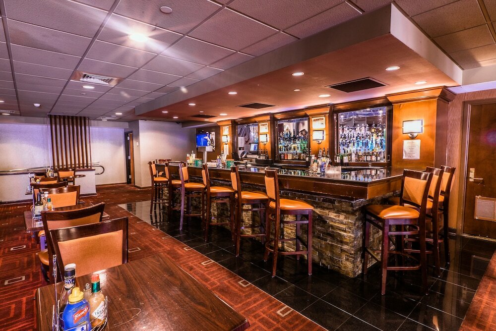 Фото Crowne Plaza Newark Airport, an Ihg Hotel