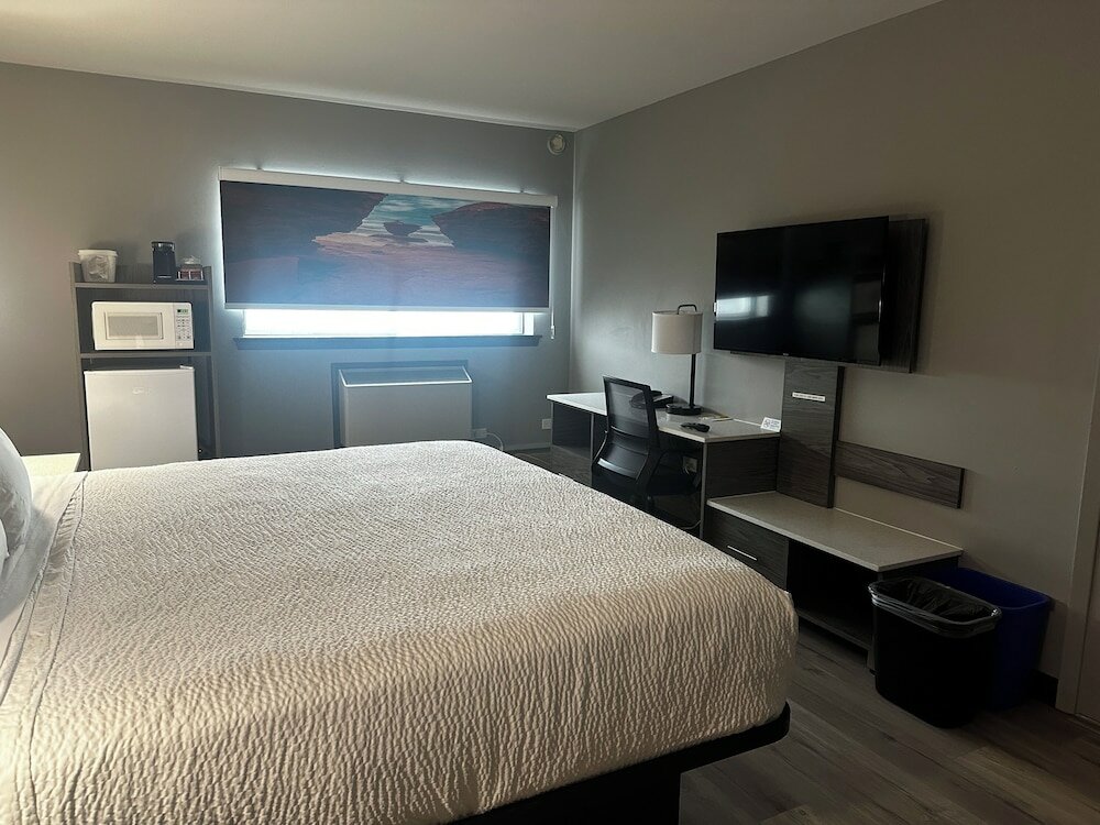 Фото Causeway Bay Hotel And Convention Centre