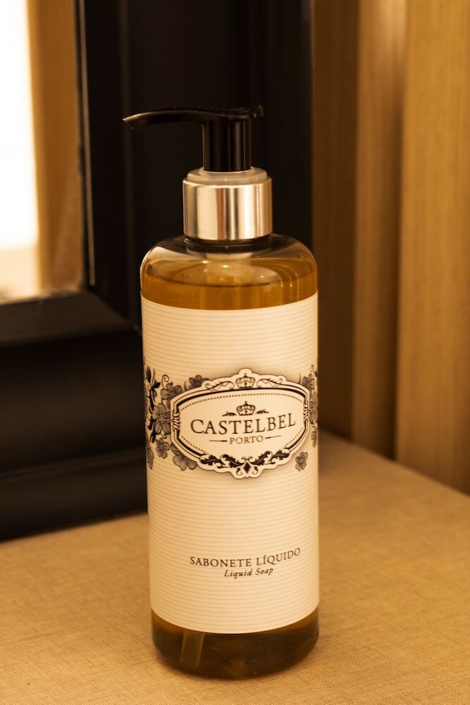 Фото Lx51 Studios & Suites Lisbon Center