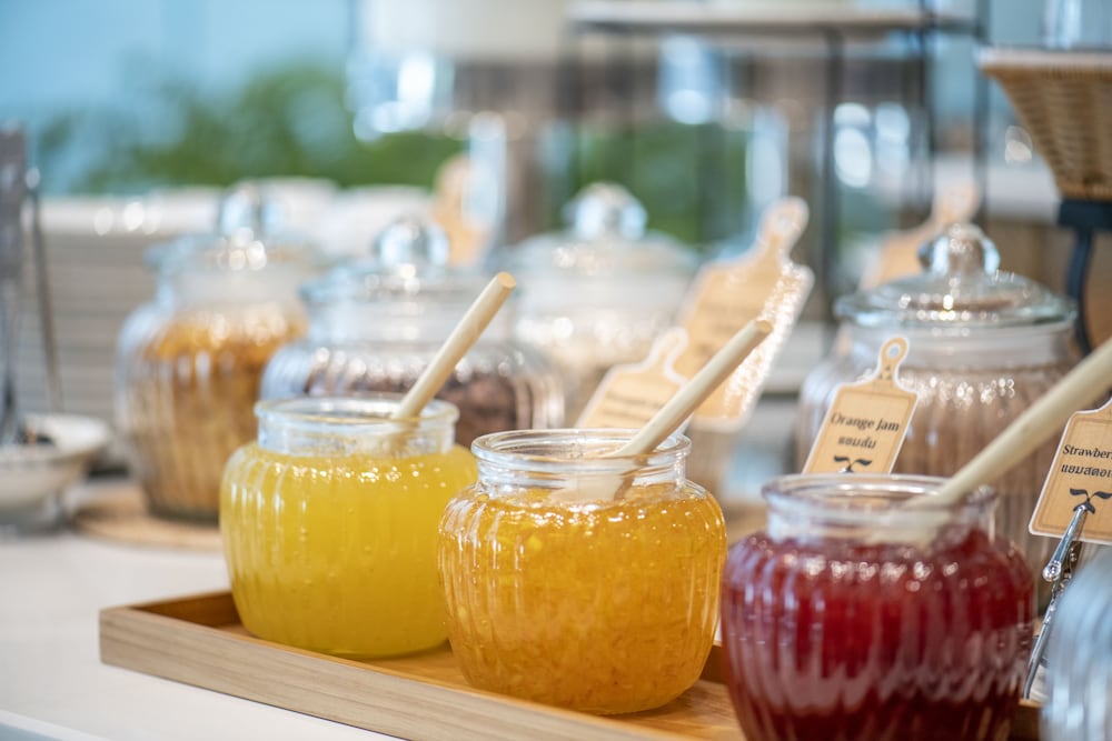 Фото Aisana Hotel Korat