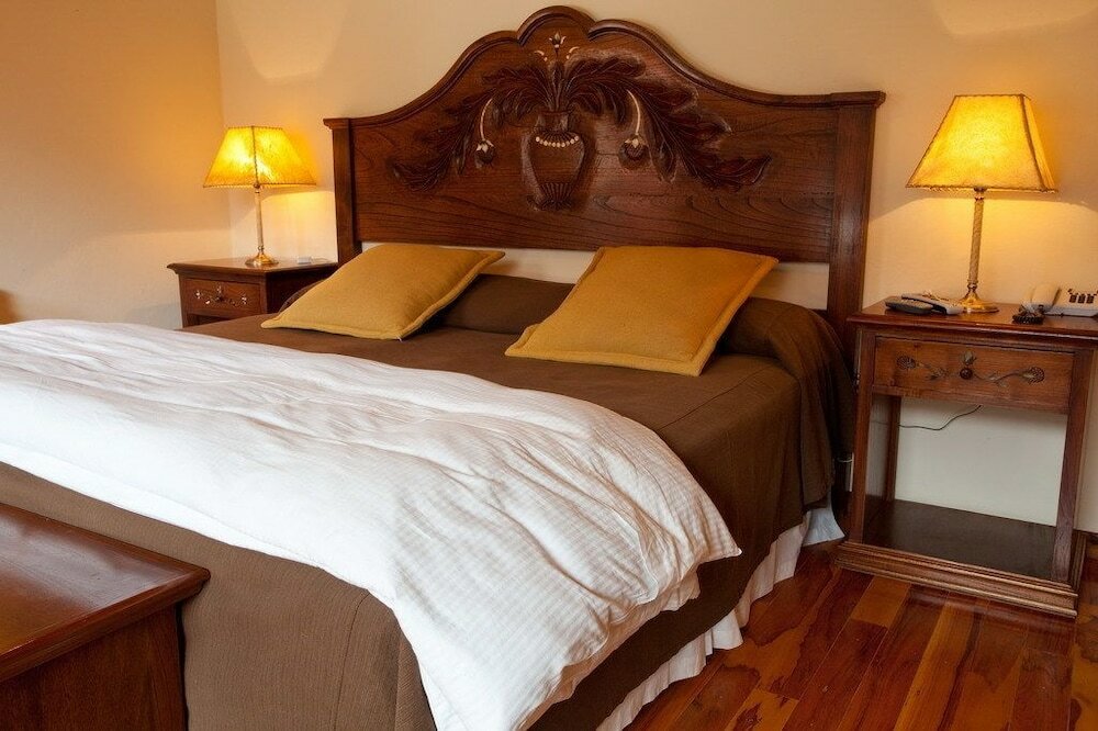 Фото Marques de Tojo Hotel