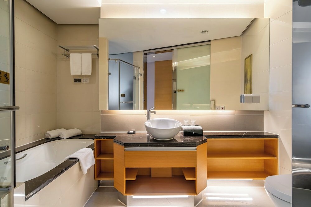 Фото Regal Jinfeng Hotel