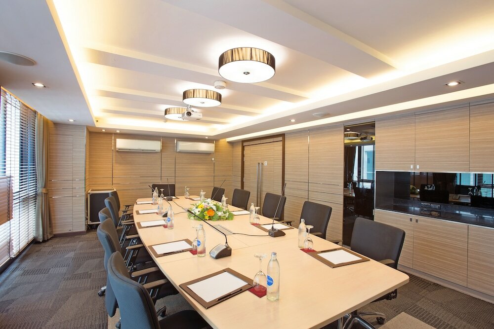 Фото Mida Hotel Ngamwongwan