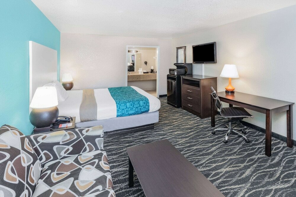 Фото Howard Johnson by Wyndham Houston