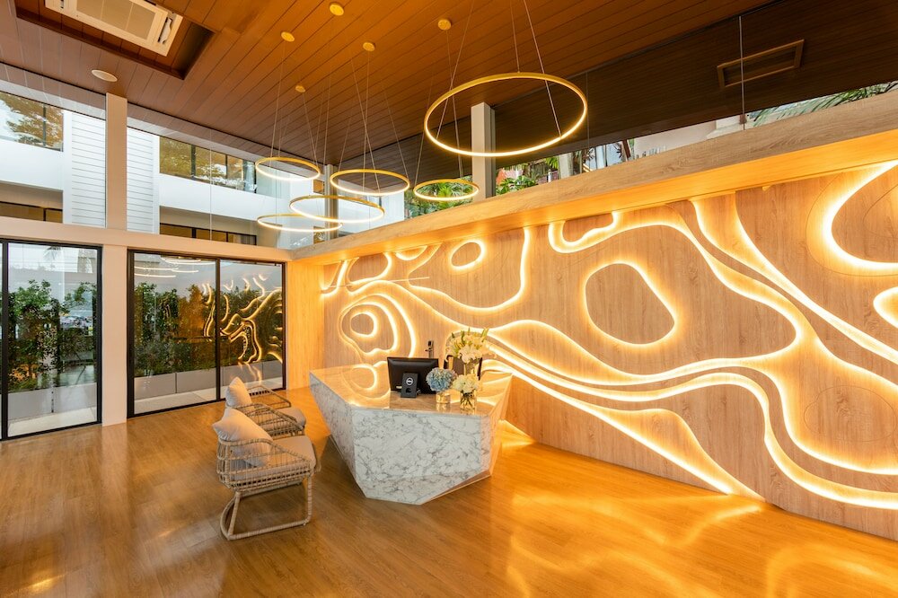 Фото Liv Hotel Phuket Patong Beachfront