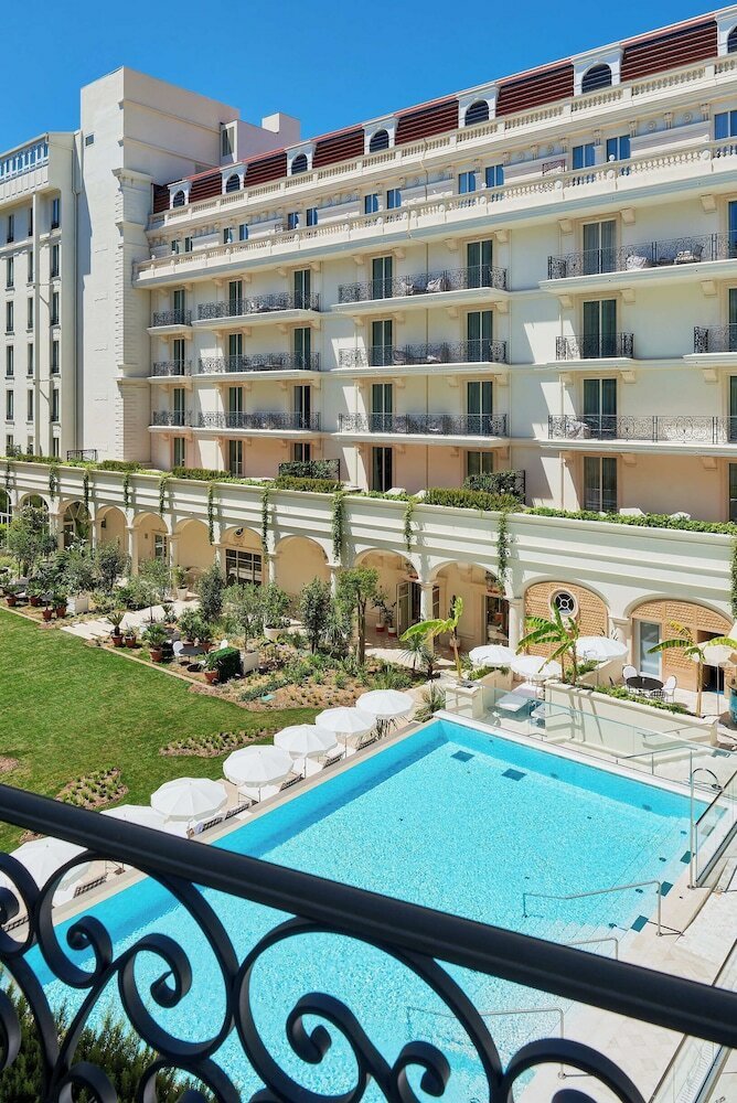 Фото Carlton Cannes, a Regent Hotel