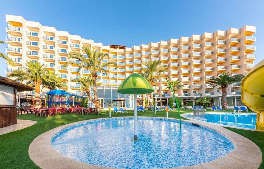 Фото Port Denia Hotel