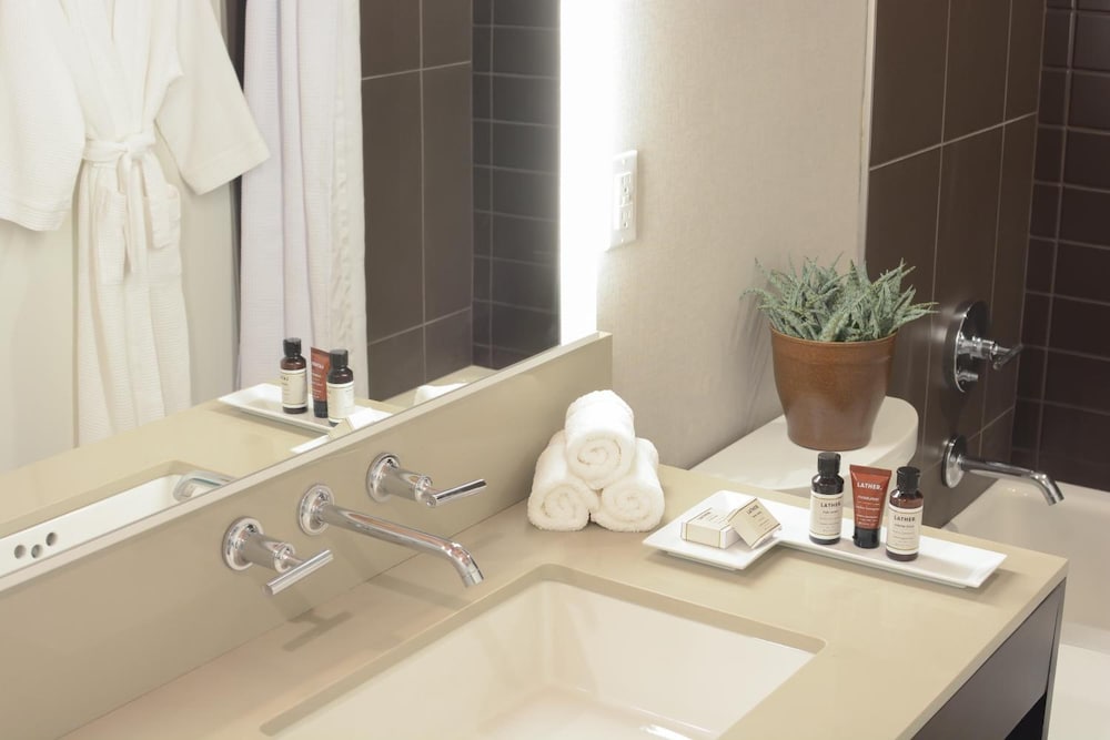 Фото Hotel Lucent