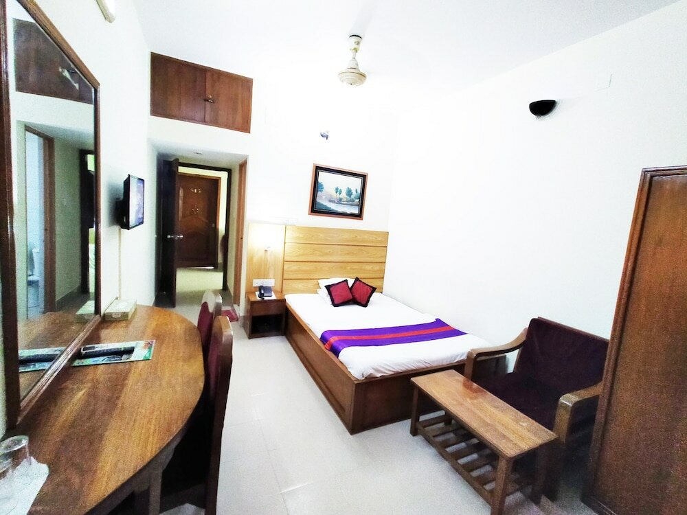 Фото Hotel Supreme