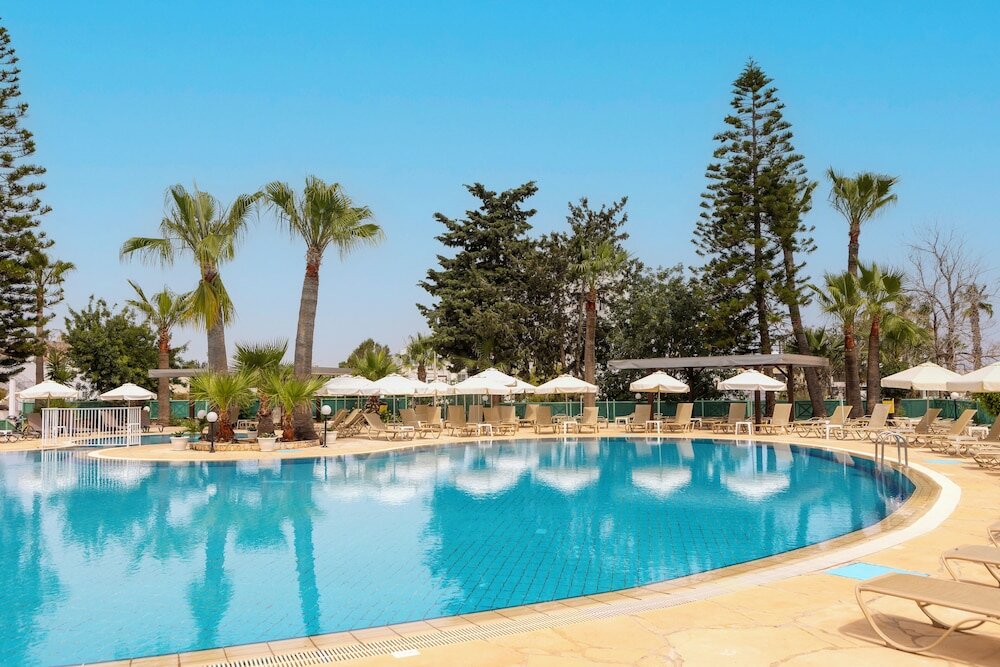 Фото Antigoni Hotel