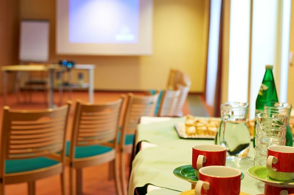 Фото Hotel Kolpinghaus Wien Zentral