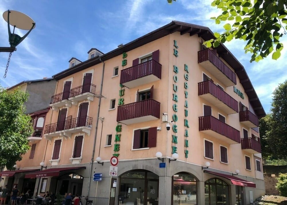 Фото отеля 1