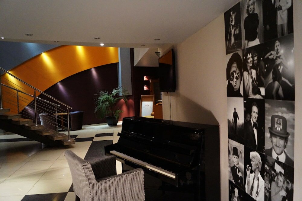 Фото Hotel Triada