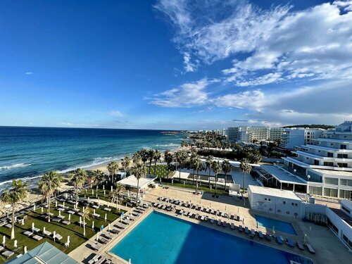 Гостиница Constantinos The Great Beach Hotel в Протарасе