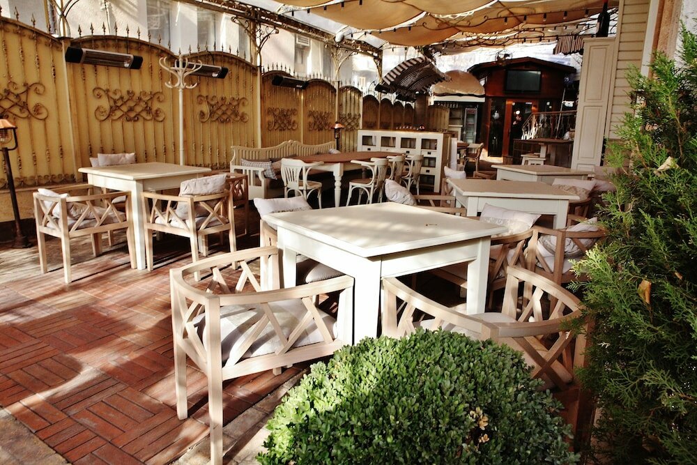 Фото Meg Lozenetz Hotel