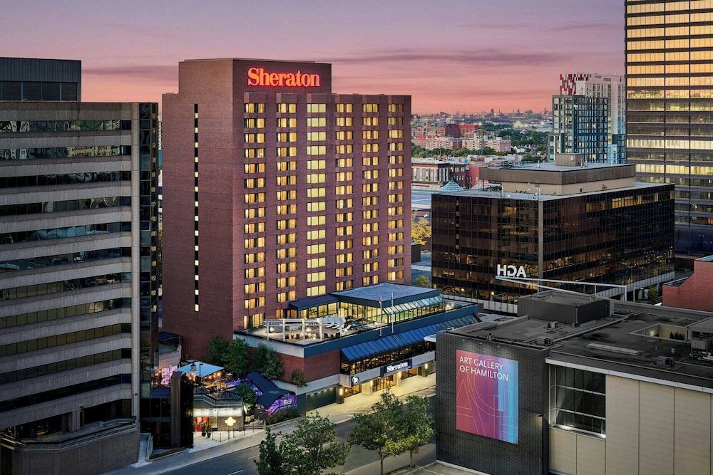 Фото Sheraton Hamilton Hotel