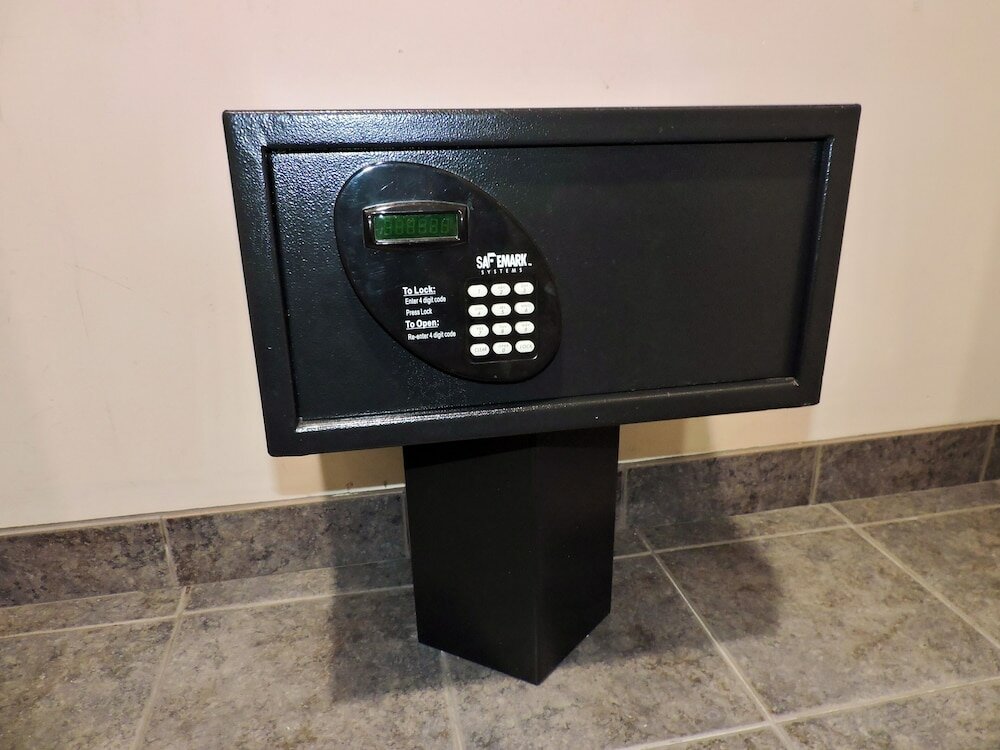 Фото Marco LaGuardia Hotel