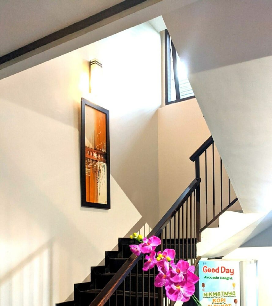 Фото Summer Hills Hotel