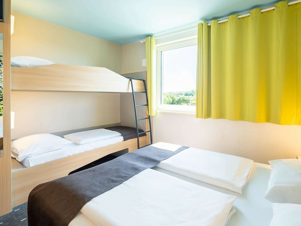 Фото B&b Hotel Karlsruhe