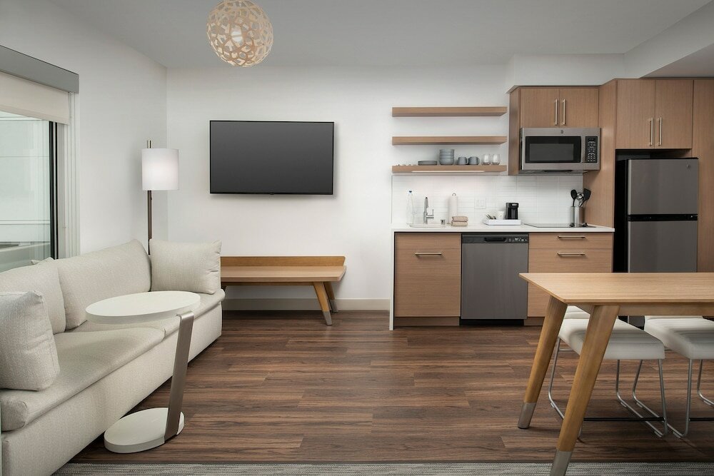 Фото Element Portland Beaverton