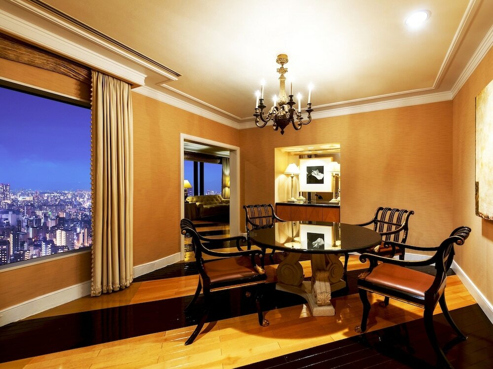 Фото Hankyu International