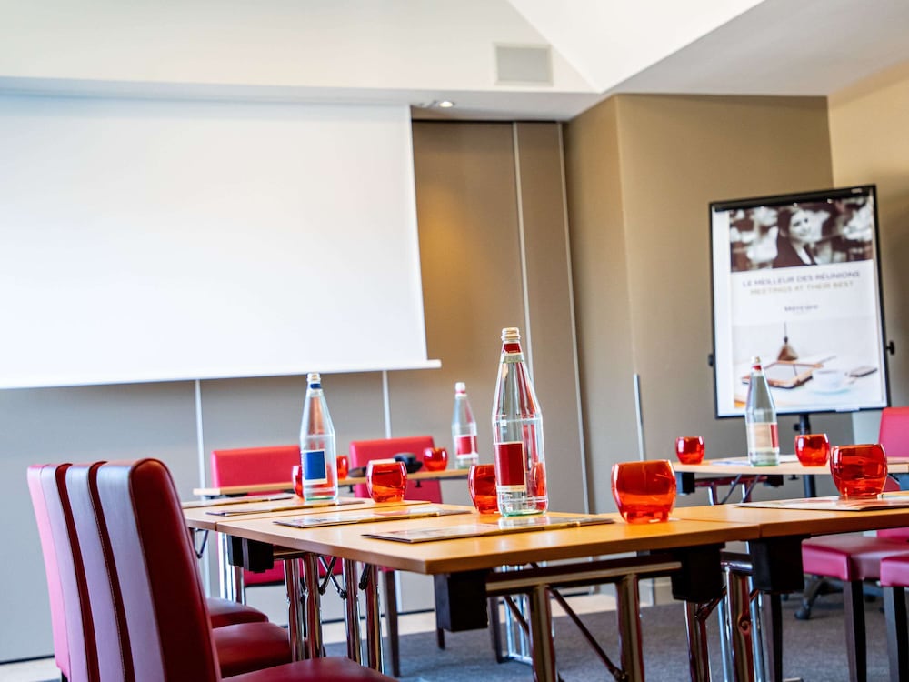 Фото Mercure Villefranche en Beaujolais Ici & La