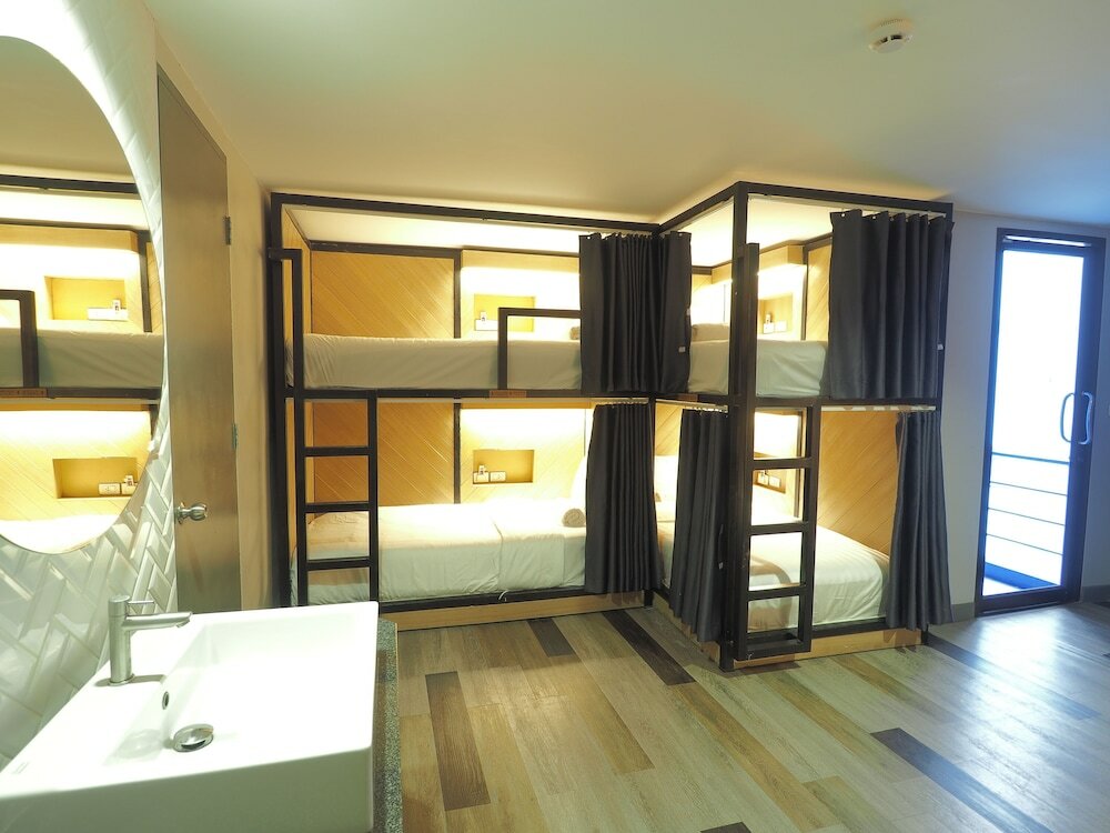 Фото Alfresco Phuket Hotel