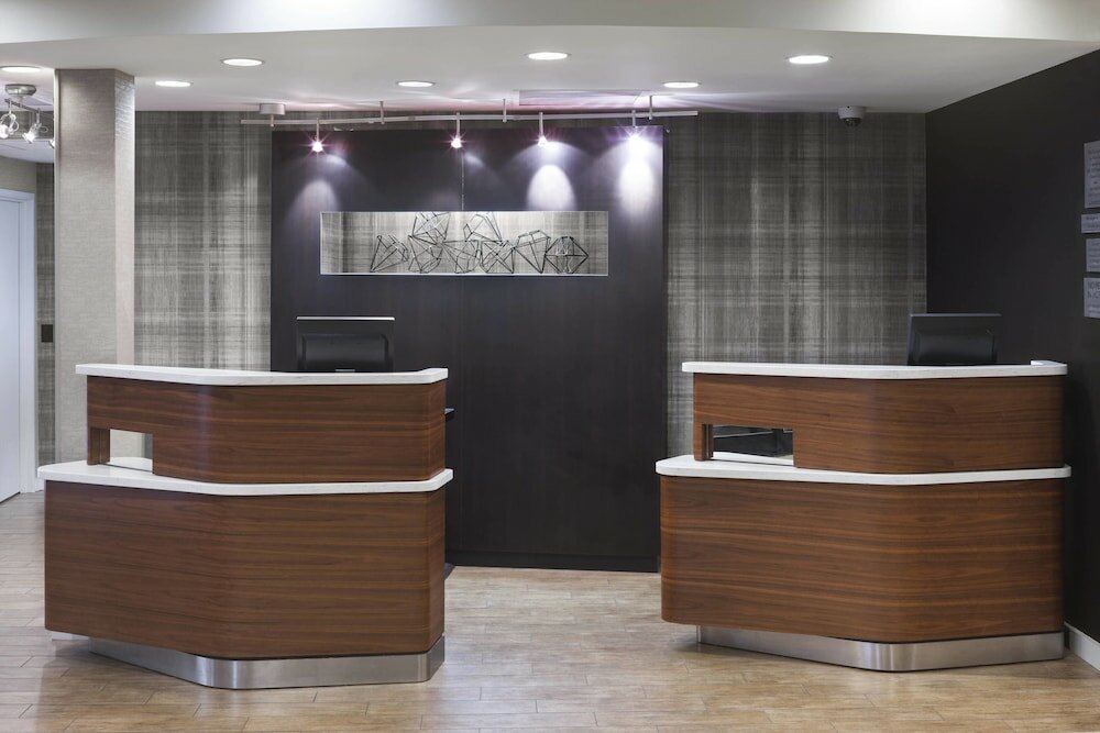 Фото Courtyard by Marriott Pensacola