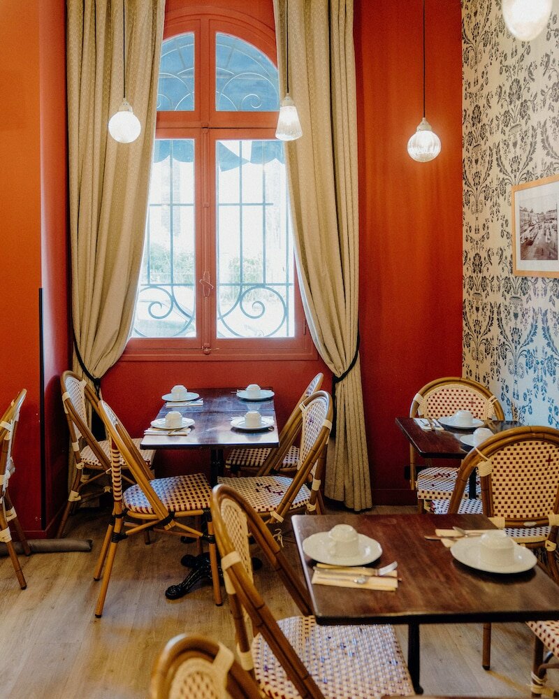 Фото Hôtel Le Grimaldi