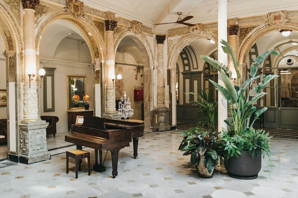 Фото Oriente Atiram