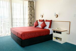 Acacia Court Hotel (Queensland, City of Cairns, Esplanade), hotel