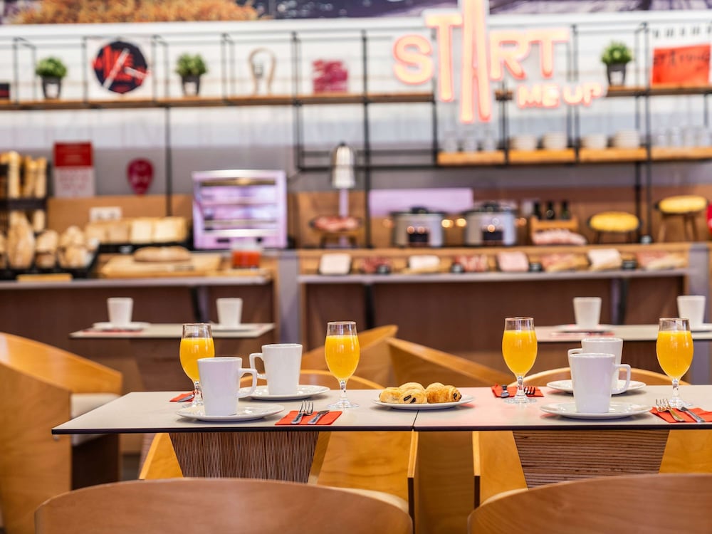 Фото Ibis Malaga Centro Ciudad