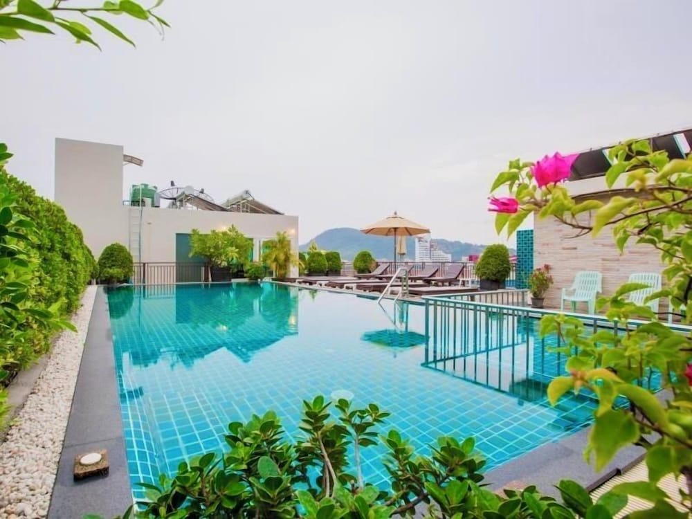 Фото 77 Patong Hotel & SPA