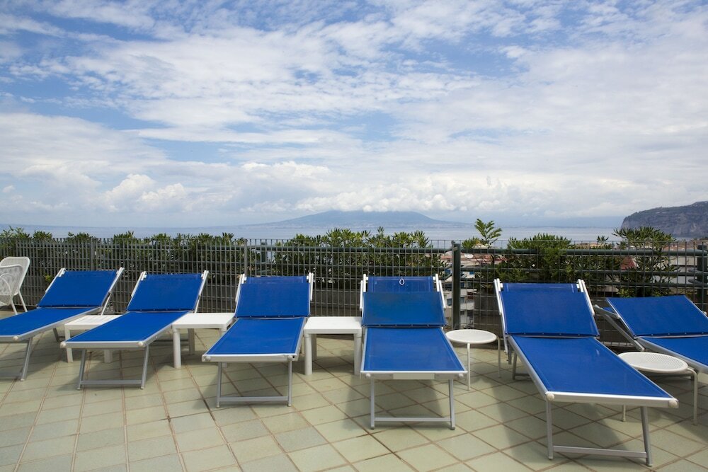 Фото Hotel Villa Maria - Sorrento