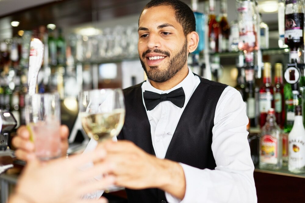 Фото Alma Lodge Hotel