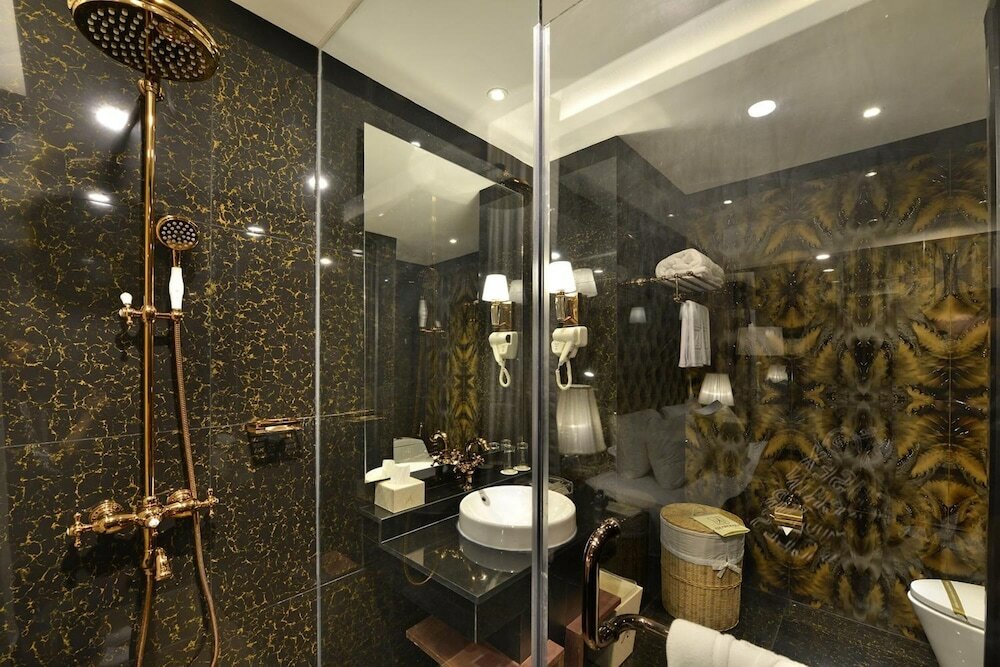 Фото Amaroossa Grande Bekasi