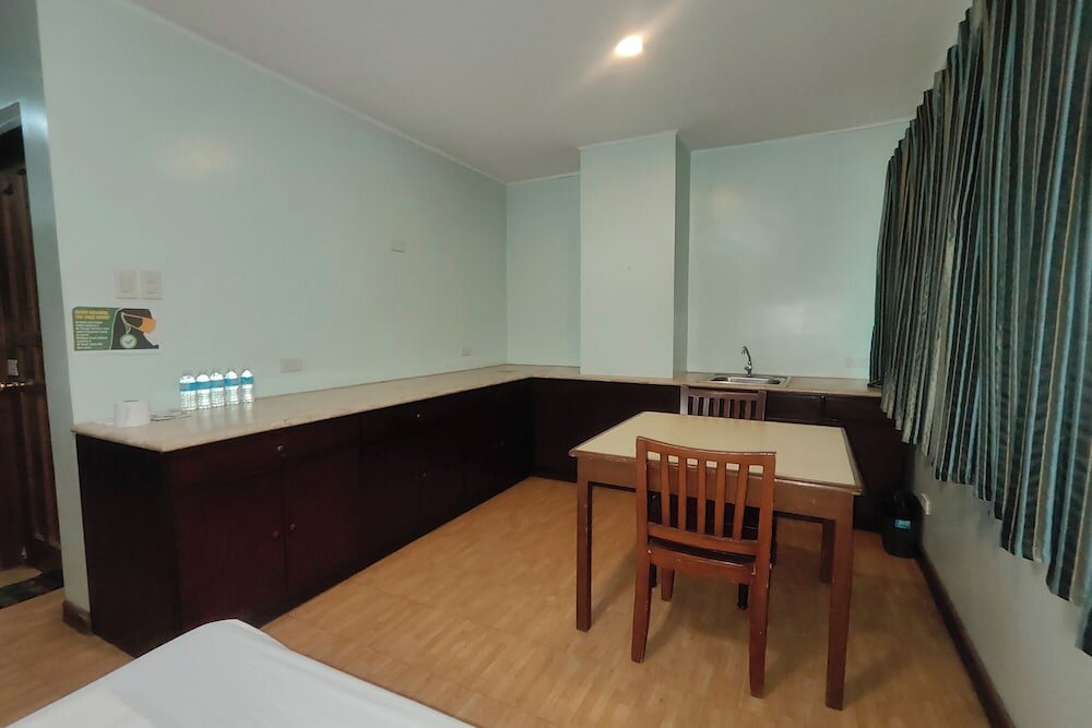 Фото Oftana Suites