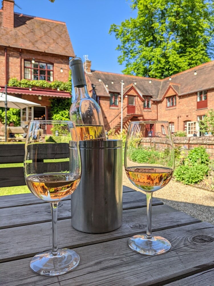 Фото отеля 3