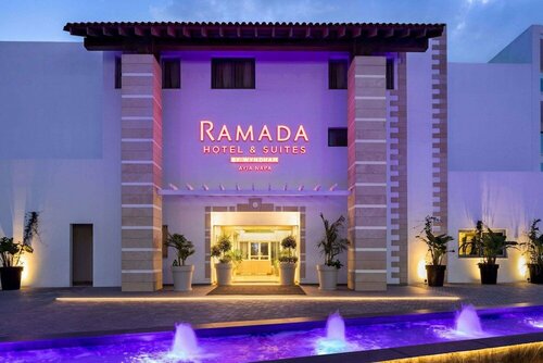Гостиница Ramada Hotel & Suites by Wyndham Ayia Napa в Айя-Напе