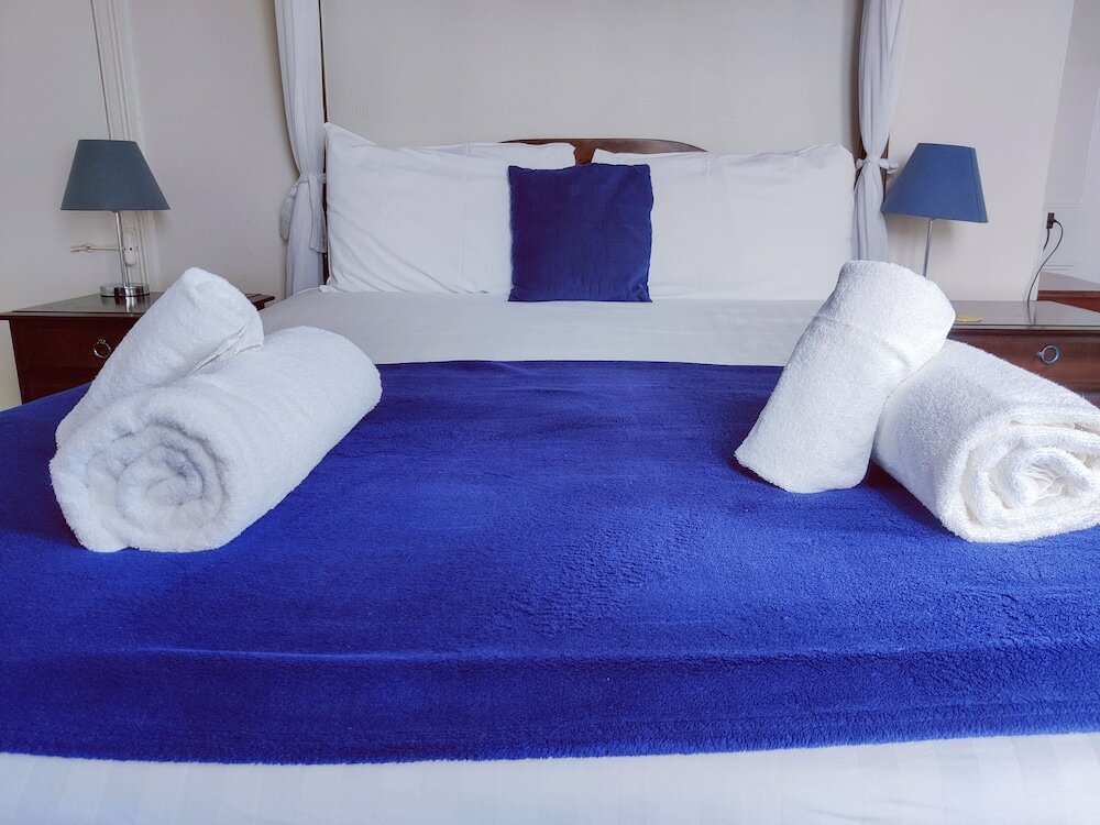 Фото Wentworth House