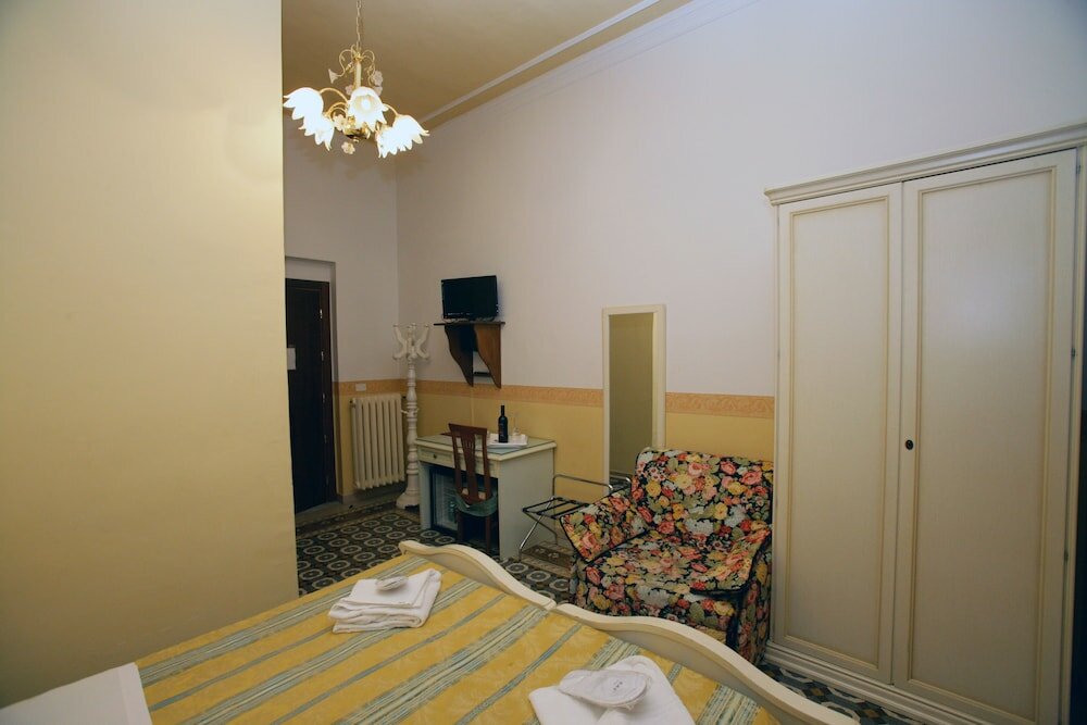 Фото Hotel Desirée