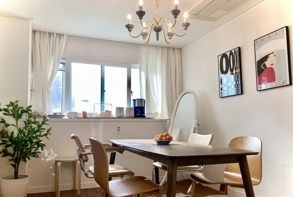 Фото Philstay Myeongdong Central Hotel