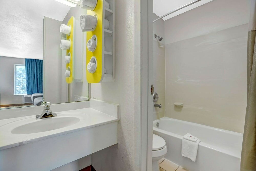 Фото Motel 6 Raleigh, Nc - North