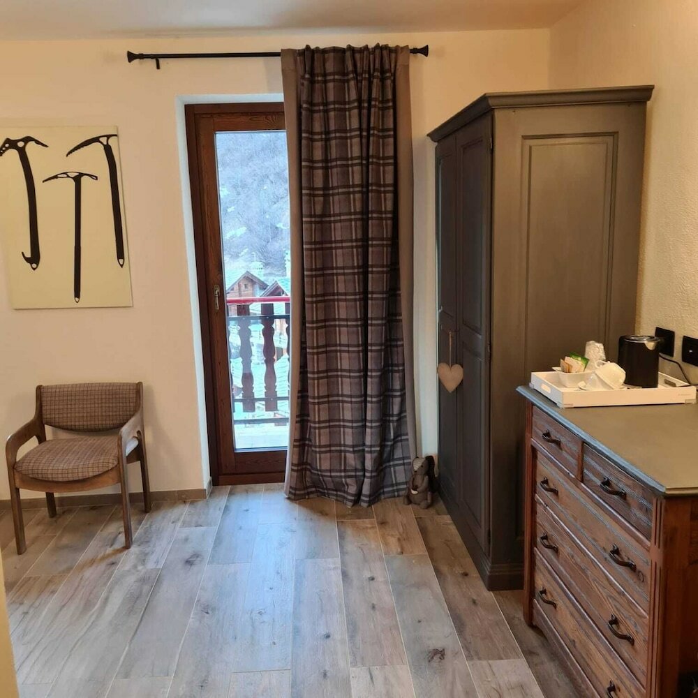 Фото Hotel Dente del Gigante